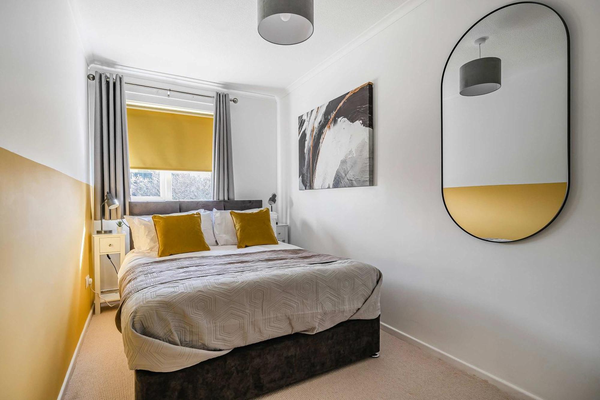 Stylish 2br Near Mcr Airport *